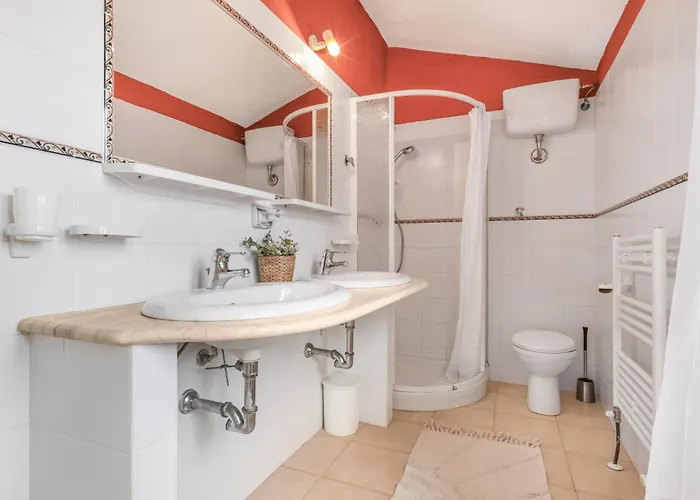 La Scuderia I Unique Beachfront San Priamo