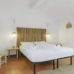 Prázdninový dům La Scuderia I Unique Beachfront *
