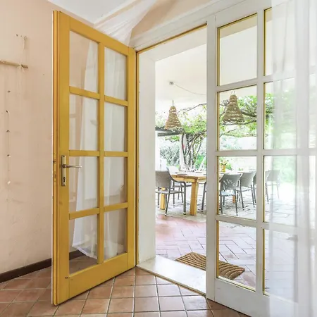 La Scuderia I Unique Beachfront San Priamo