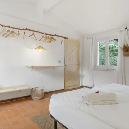 La Scuderia I Unique Beachfront San Priamo