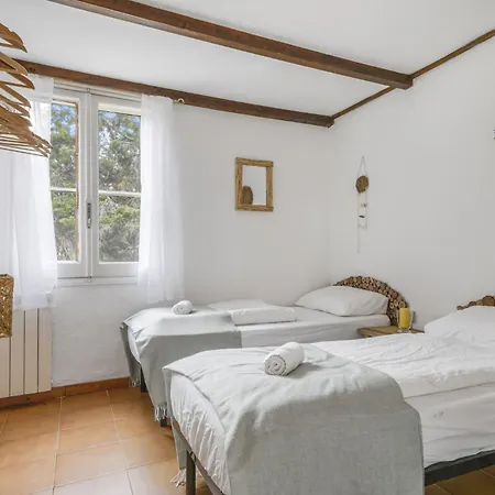 Holiday home Beachfront Traditional San Priamo
