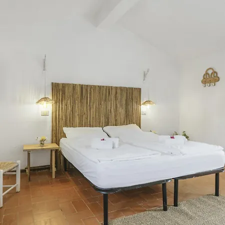 Dom wakacyjny La Scuderia I Unique Beachfront *