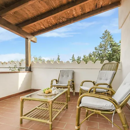 Dom wakacyjny La Scuderia I Unique Beachfront San Priamo