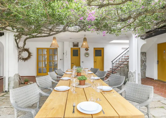 La Scuderia I Unique Beachfront *