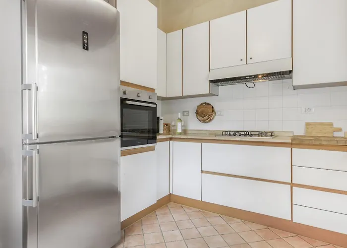 La Scuderia I Unique Beachfront * San Priamo